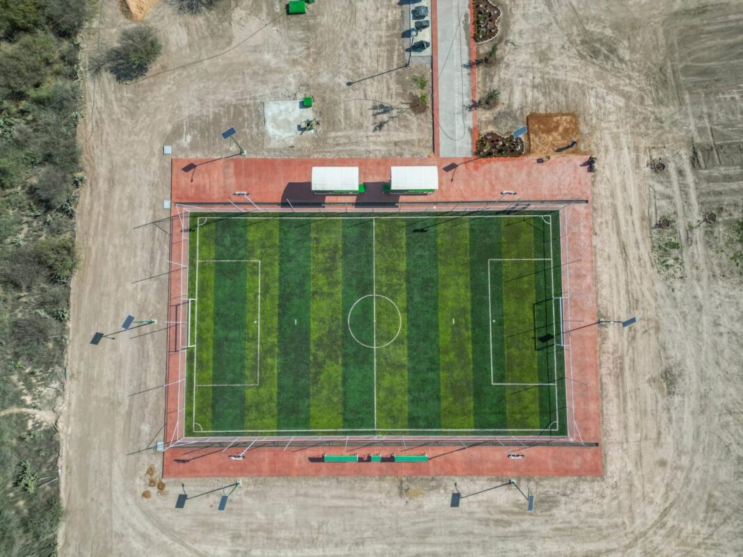 Ricardo Gallardo inaugura cancha en el Instituto Tecnológico Superior