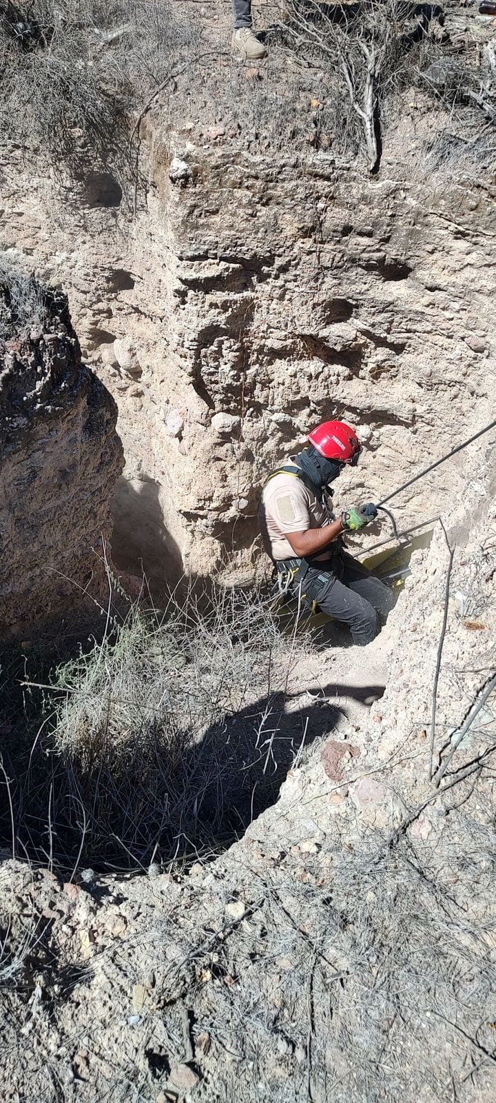 Gobierno encabeza rescate del cuerpo de persona que cayó a pozo